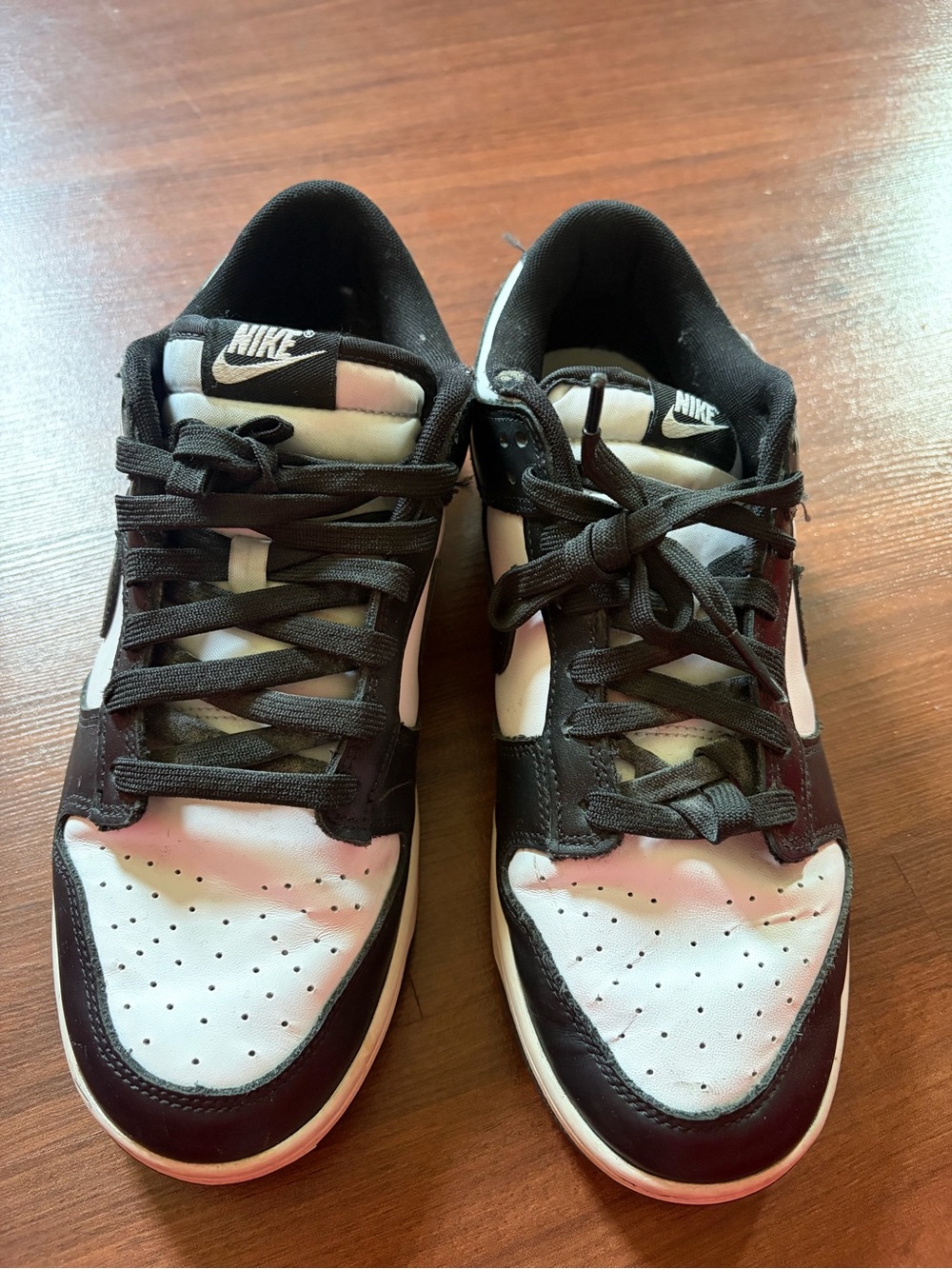 Nike Black and White Men's Low-Top Sneakers